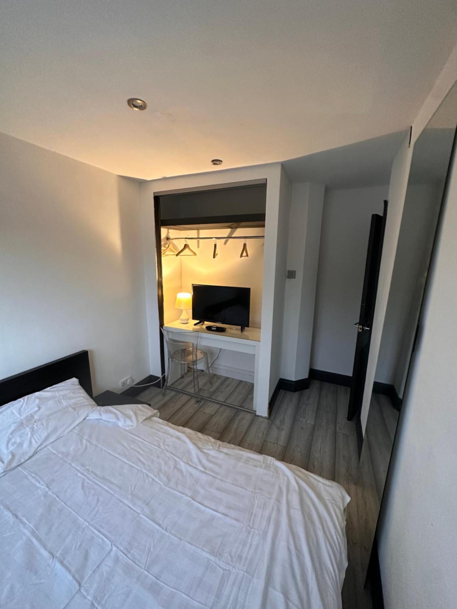 Spacious Double Near Train Station Birmingham Buitenkant foto
